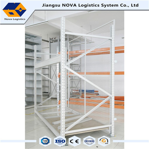 Nova Logistics (NM5)의 중형 금속 롱 스팬 랙