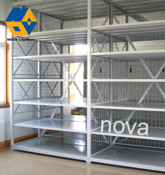 중간 의무 선반